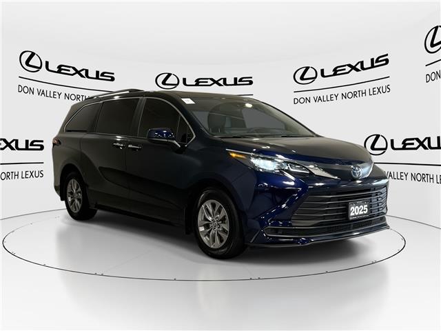 2025 Toyota Sienna XLE 8-Passenger 4dr Front-Wheel Drive Passenger Van