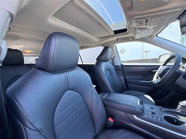 2026 Toyota Highlander Hybrid XLE (Stk: S723371) in Cranbrook - Image 12 of 20