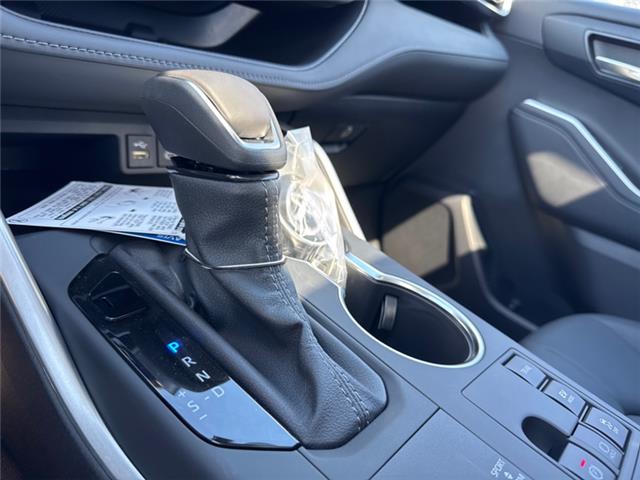 2026 Toyota Highlander Hybrid XLE (Stk: S723371) in Cranbrook - Image 15 of 20