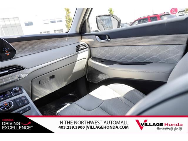 2022 Hyundai Palisade Ultimate Calligraphy (Stk: B9132) in Calgary - Image 30 of 38