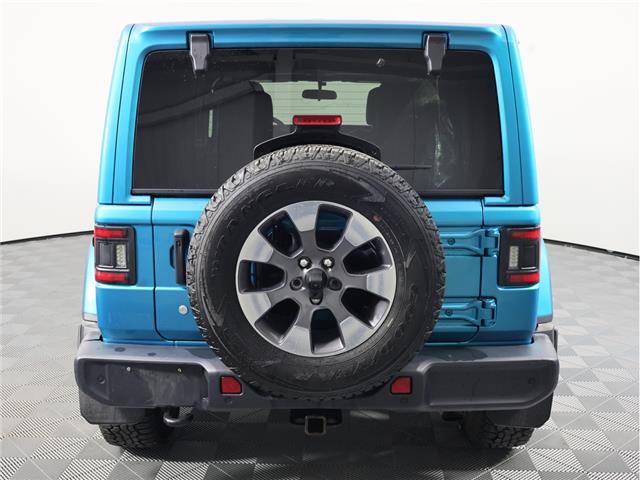 2019 Jeep Wrangler Unlimited Sahara (Stk: A21077) in Calgary - Image 7 of 21