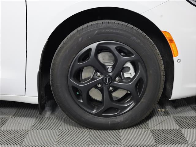 2024 Chrysler Pacifica Hybrid Select (Stk: L661) in Calgary - Image 4 of 22 2024 Chrysler Pacifica Hybrid Select (Stk: L661) in Calgary - Image 4 of 22