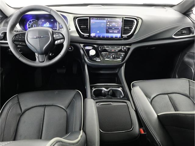 2024 Chrysler Pacifica Hybrid Select (Stk: L661) in Calgary - Image 12 of 22 2024 Chrysler Pacifica Hybrid Select (Stk: L661) in Calgary - Image 12 of 22