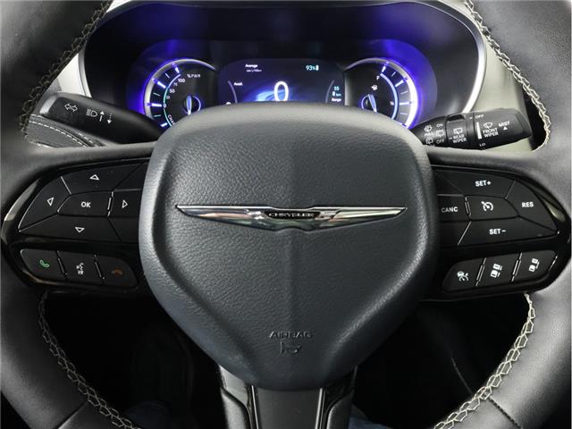 2024 Chrysler Pacifica Hybrid Select (Stk: L661) in Calgary - Image 19 of 22 2024 Chrysler Pacifica Hybrid Select (Stk: L661) in Calgary - Image 19 of 22