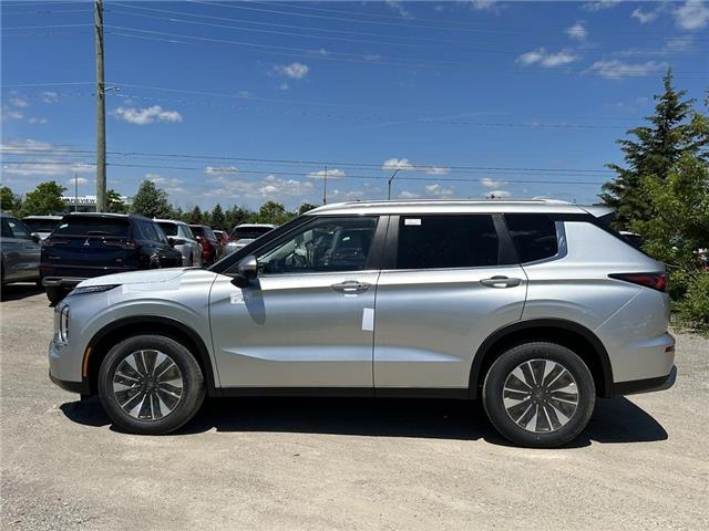 2026 Mitsubishi Outlander LE (Stk: T0294) in Barrie - Image 2 of 20
