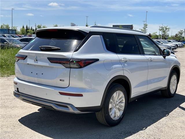 2026 Mitsubishi Outlander SE (Stk: T0296) in Barrie - Image 5 of 19