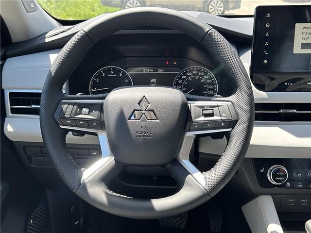 2026 Mitsubishi Outlander LE (Stk: T0313) in Barrie - Image 17 of 21
