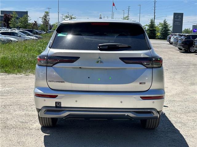 2026 Mitsubishi Outlander LE (Stk: T0312) in Barrie - Image 4 of 20