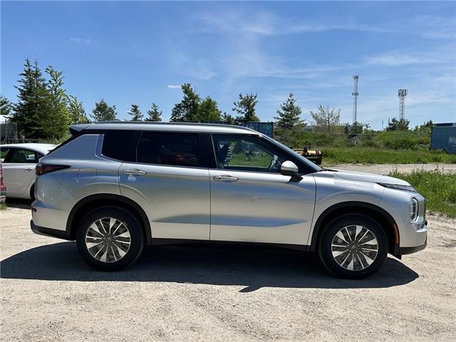 2026 Mitsubishi Outlander LE (Stk: T0312) in Barrie - Image 6 of 20