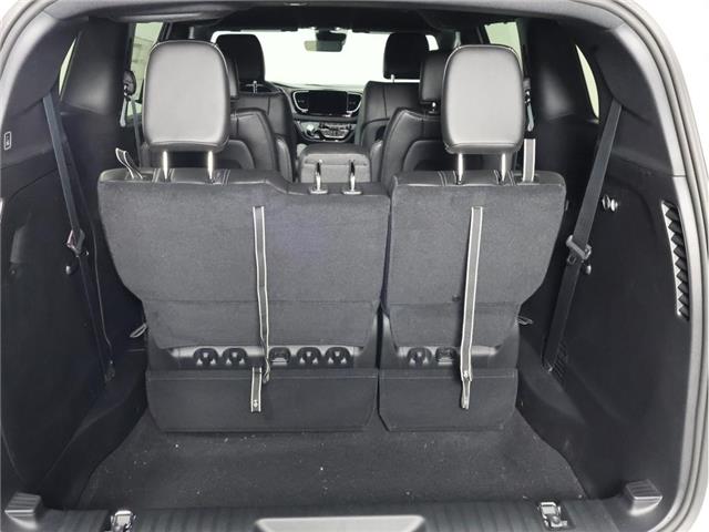 2027 Chrysler Grand Caravan SXT (Stk: 27T001) in Calgary - Image 8 of 19 2027 Chrysler Grand Caravan SXT (Stk: 27T001) in Calgary - Image 8 of 19