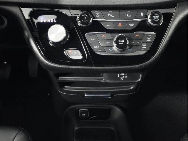 2027 Chrysler Grand Caravan SXT (Stk: 27T001) in Calgary - Image 12 of 19 2027 Chrysler Grand Caravan SXT (Stk: 27T001) in Calgary - Image 12 of 19
