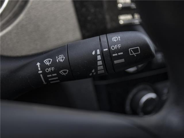 2017 Nissan Qashqai  (Stk: TO21990) in Windsor - Image 13 of 21
