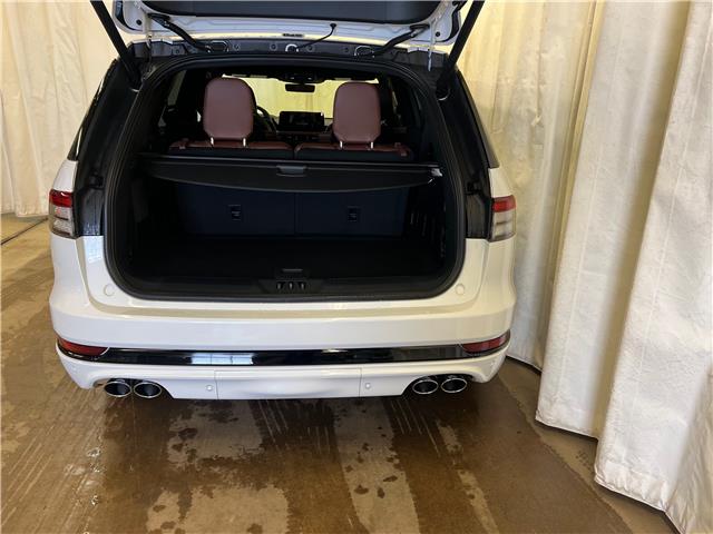 2026 Lincoln Aviator Reserve (Stk: 26AV8) in St.Paul - Image 9 of 10