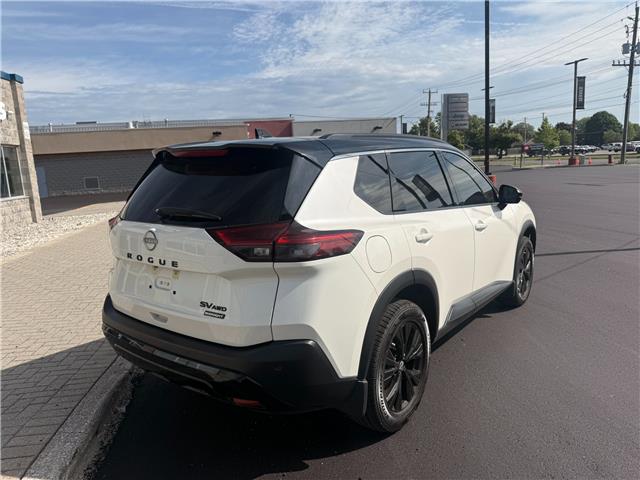 2023 Nissan Rogue SV Midnight Edition in Sarnia - Image 3 of 22