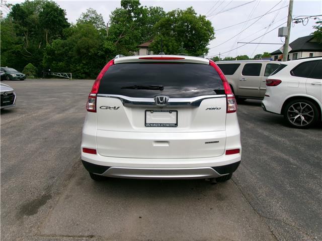 2015 Honda CR-V Touring in Kitchener - Image 5 of 26