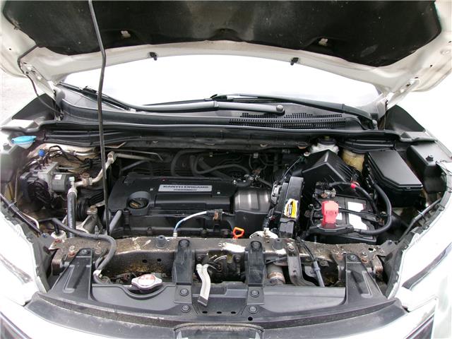 2015 Honda CR-V Touring in Kitchener - Image 25 of 26