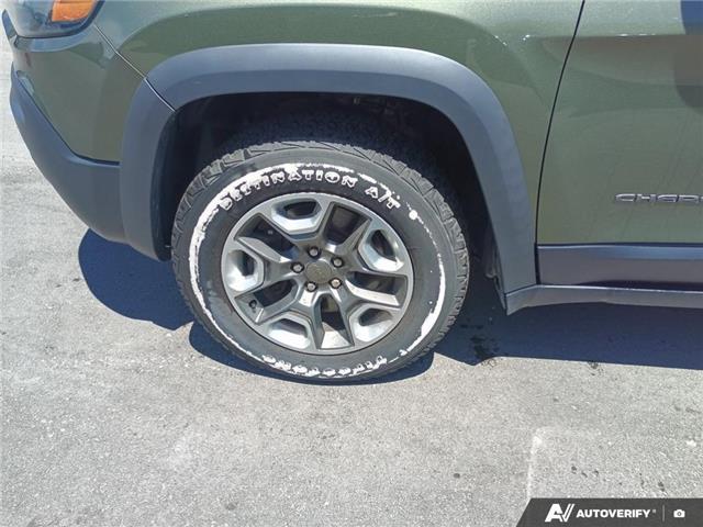 2020 Jeep Cherokee Trailhawk (Stk: 164812) in London - Image 6 of 26