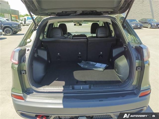 2020 Jeep Cherokee Trailhawk (Stk: 164812) in London - Image 12 of 26