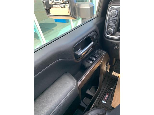 2021 GMC Sierra 3500HD Denali (Stk: 10515P) in Vermilion - Image 17 of 23