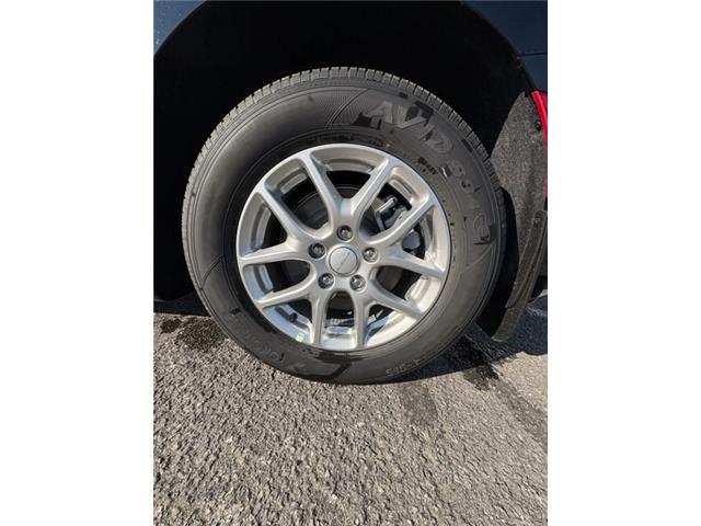 2027 Chrysler Pacifica Select in Matane - Image 7 of 12