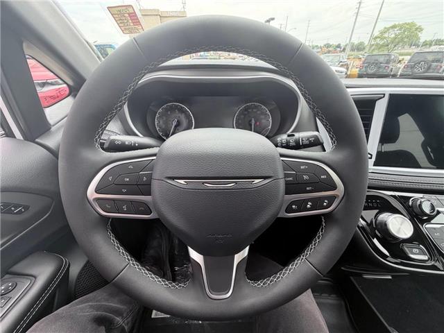 2027 Chrysler Pacifica Select (Stk: P23381) in Newmarket - Image 16 of 23