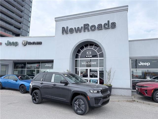 2026 Jeep Grand Cherokee Base (Stk: H23380) in Newmarket - Image 1 of 17