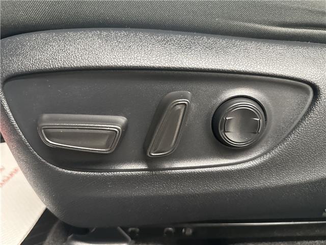 2025 Toyota RAV4 Hybrid XLE (Stk: 11106149A) in Markham - Image 16 of 30