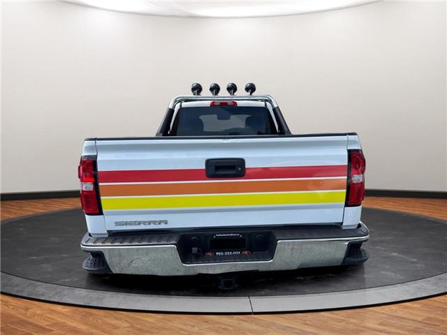 2018 GMC Sierra 1500 Base (Stk: 275396) in Lower Sackville - Image 4 of 16 2018 GMC Sierra 1500 Base (Stk: 275396) in Lower Sackville - Image 4 of 16