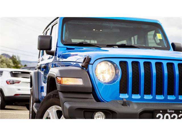 2023 Jeep Wrangler Sport (Stk: 1376) in Kamloops - Image 3 of 20
