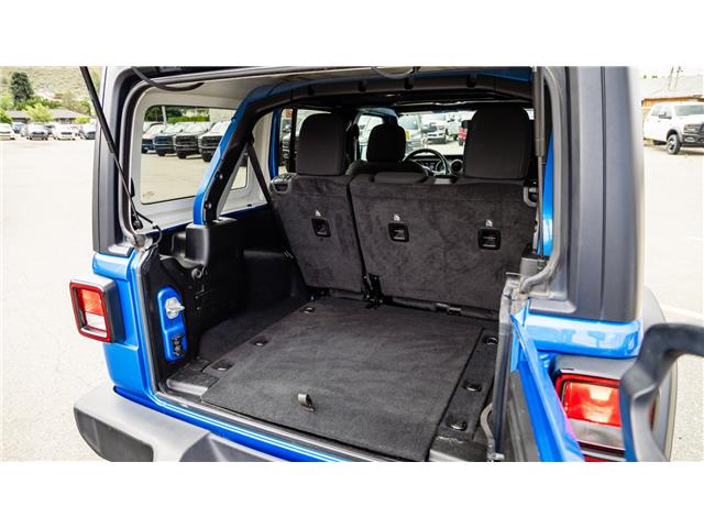 2023 Jeep Wrangler Sport (Stk: 1376) in Kamloops - Image 13 of 20