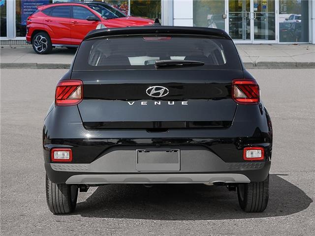 2026 Hyundai Venue Preferred (Stk: 2610387) in Aurora - Image 5 of 23 2026 Hyundai Venue Preferred (Stk: 2610387) in Aurora - Image 5 of 23