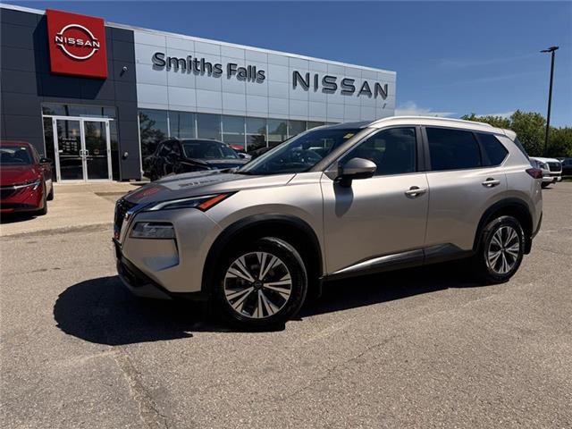 2023 Nissan Rogue SV Moonroof