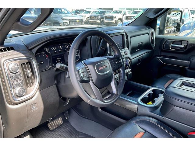 2022 GMC Sierra 3500HD AT4 (Stk: 99799UA) in Calgary - Image 13 of 34