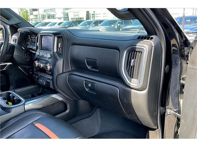 2022 GMC Sierra 3500HD AT4 (Stk: 99799UA) in Calgary - Image 16 of 34