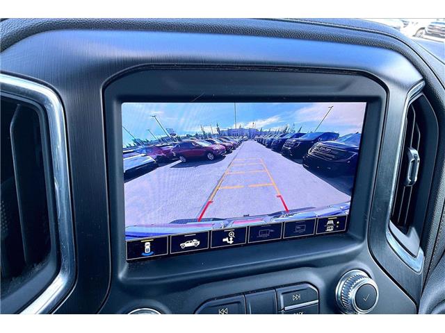 2022 GMC Sierra 3500HD AT4 (Stk: 99799UA) in Calgary - Image 22 of 34