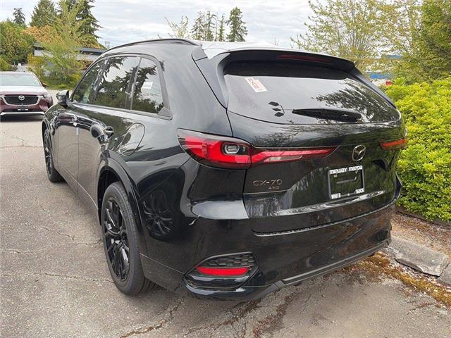 2026 Mazda CX-70 MHEV GT (Stk: 210462) in Surrey - Image 3 of 5