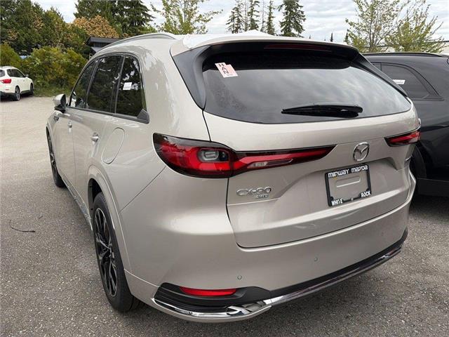 2026 Mazda CX-90 MHEV Signature (Stk: 394760) in Surrey - Image 3 of 5