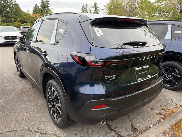 2026 Mazda CX-5 GS (Stk: 141962) in Surrey - Image 3 of 5