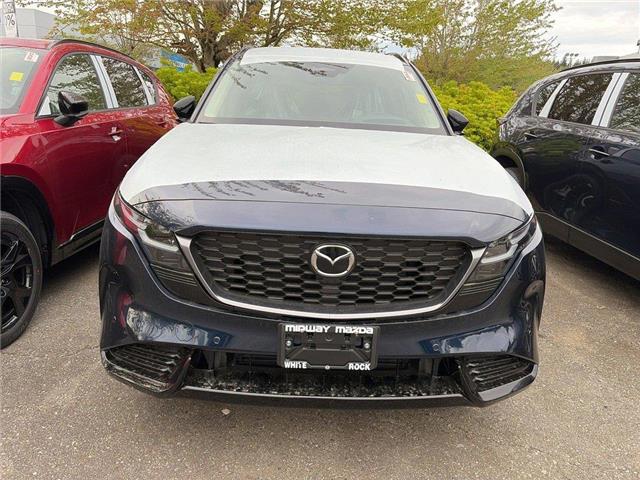 2026 Mazda CX-5 GT (Stk: 142770) in Surrey - Image 2 of 5
