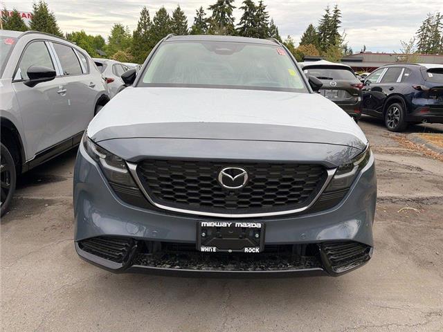 2026 Mazda CX-5 GT (Stk: 144939) in Surrey - Image 2 of 5