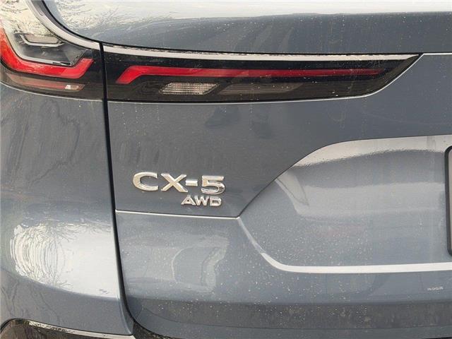 2026 Mazda CX-5 GT (Stk: 144939) in Surrey - Image 4 of 5
