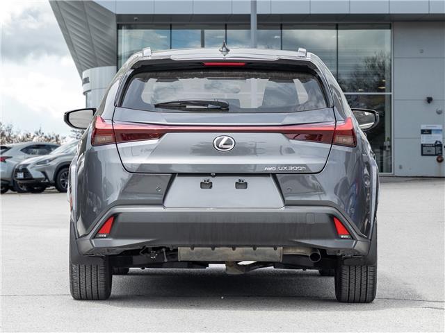 2025 Lexus UX 300h  (Stk: 15105844A) in Richmond Hill - Image 7 of 28