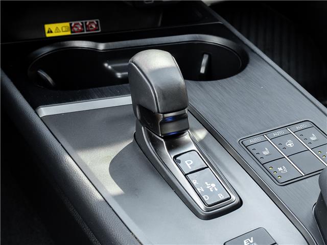 2025 Lexus UX 300h  (Stk: 15105844A) in Richmond Hill - Image 19 of 28