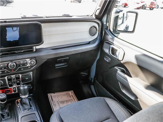 2026 Jeep Wrangler Sport (Stk: 15-26399) in London - Image 8 of 25