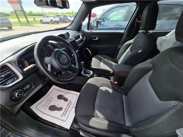 2021 Jeep Renegade North (Stk: J26037) in Brandon - Image 10 of 19