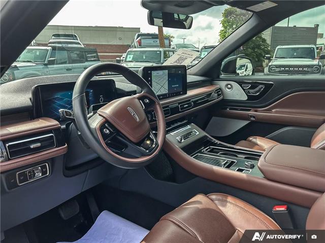 2025 Lincoln Aviator Reserve (Stk: AFL1HL809X) in Hamilton - Image 10 of 20