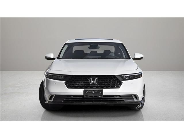 2026 Honda Accord Hybrid Touring (Stk: H22930) in St. Catharines - Image 2 of 25