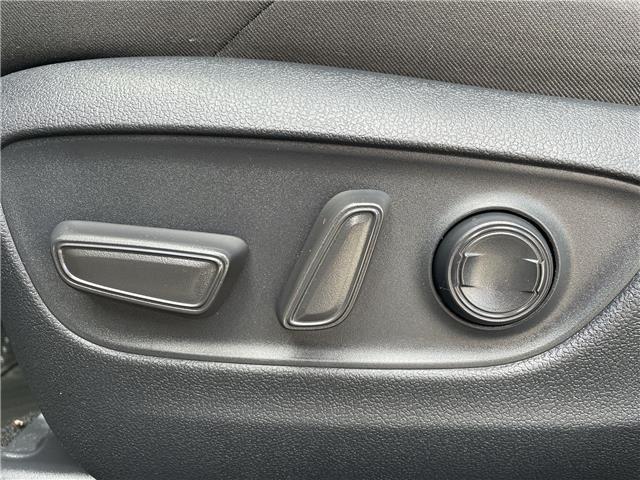 2025 Toyota RAV4 Hybrid SE (Stk: 12108633A) in Concord - Image 25 of 45
