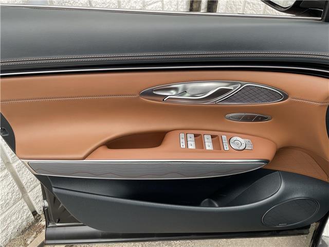 2025 Genesis GV70 2.5T Prestige (Stk: 12108099AA) in Concord - Image 18 of 50