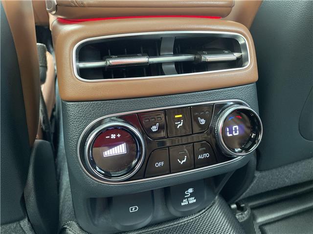 2025 Genesis GV70 2.5T Prestige (Stk: 12108099AA) in Concord - Image 28 of 50